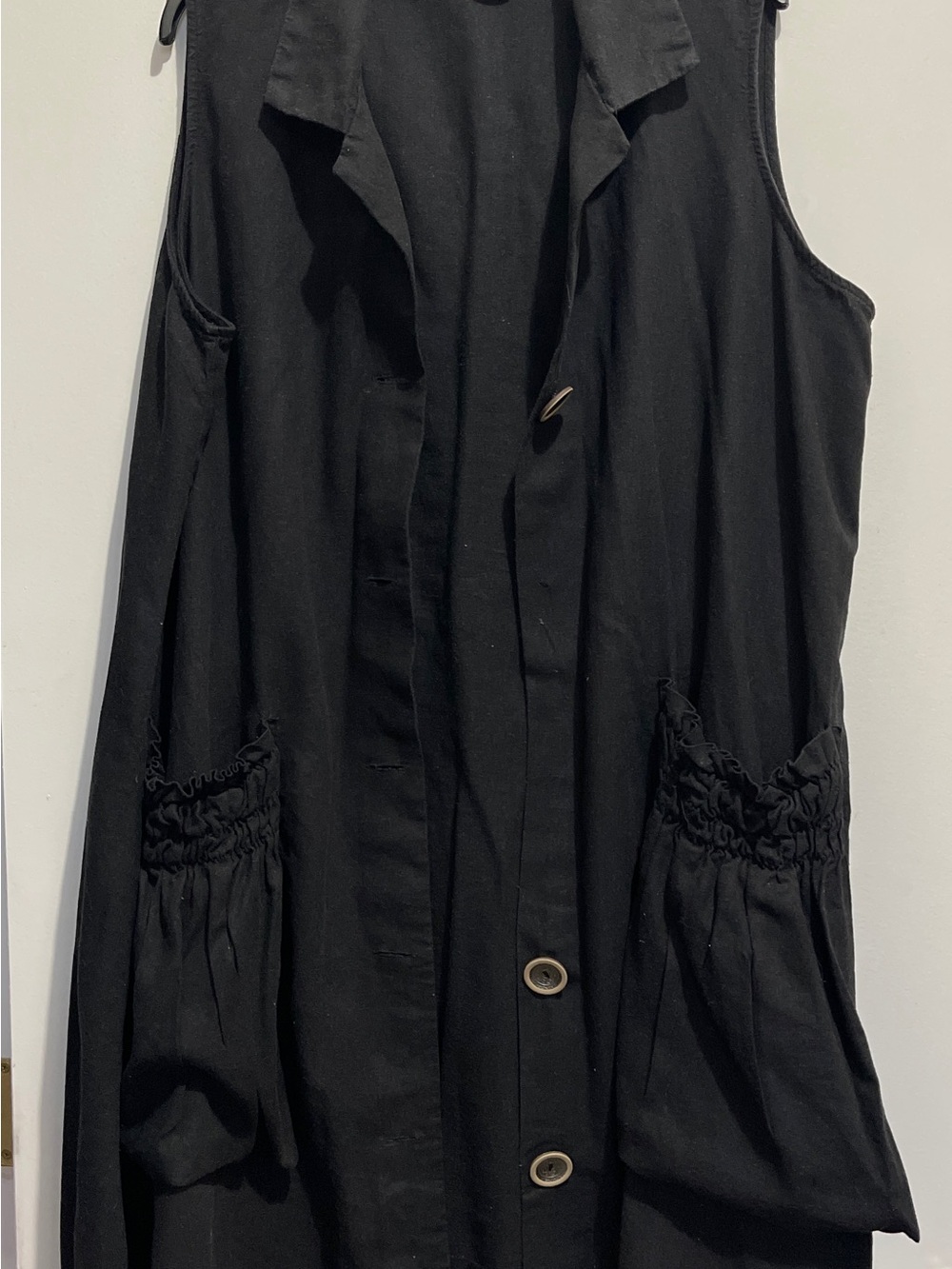 Jones New York Black Sleeveless Long Vest
